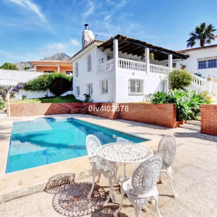 Sale of detached villa in La Capellania