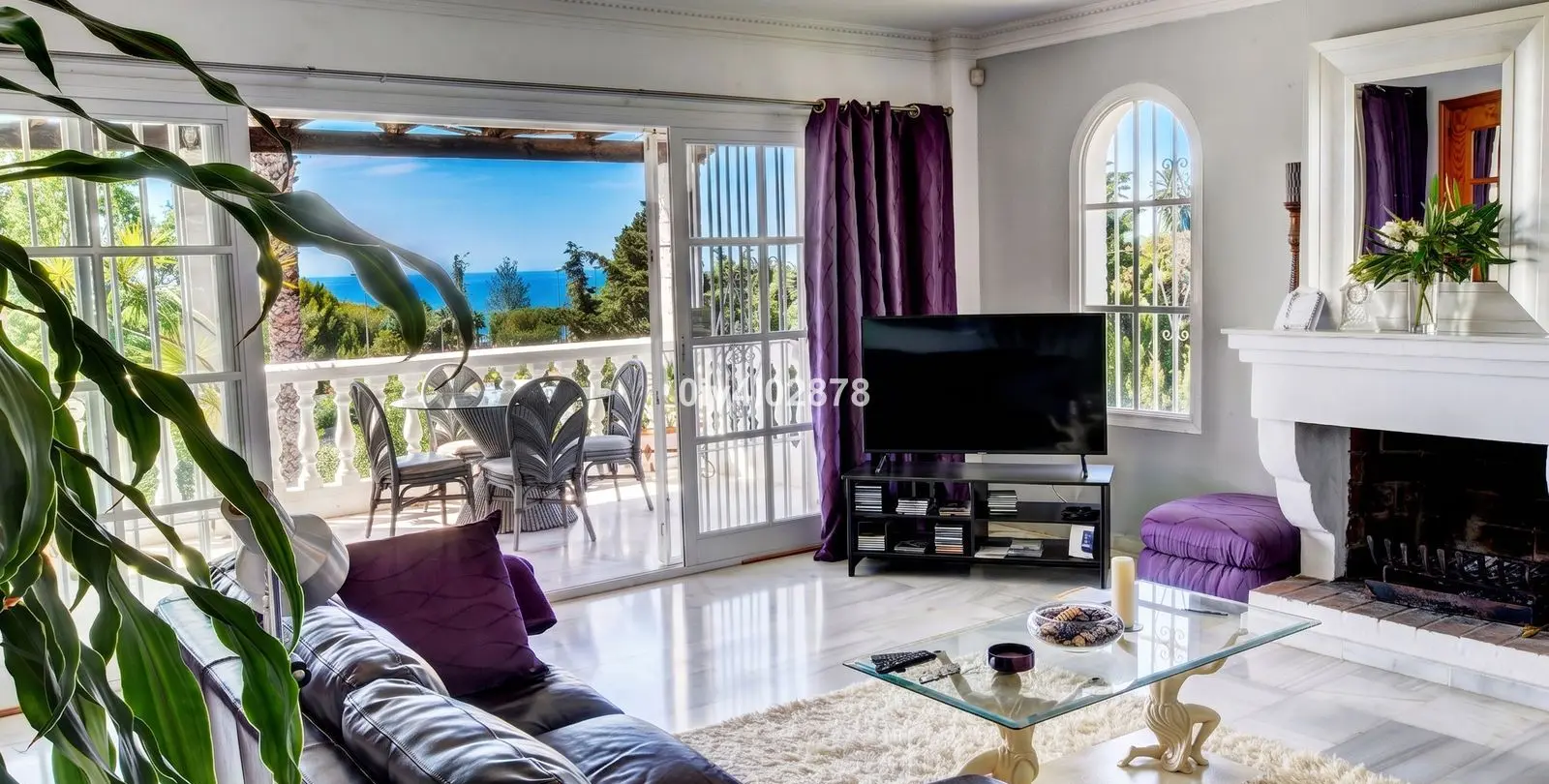 Sale of detached villa in La Capellania 10