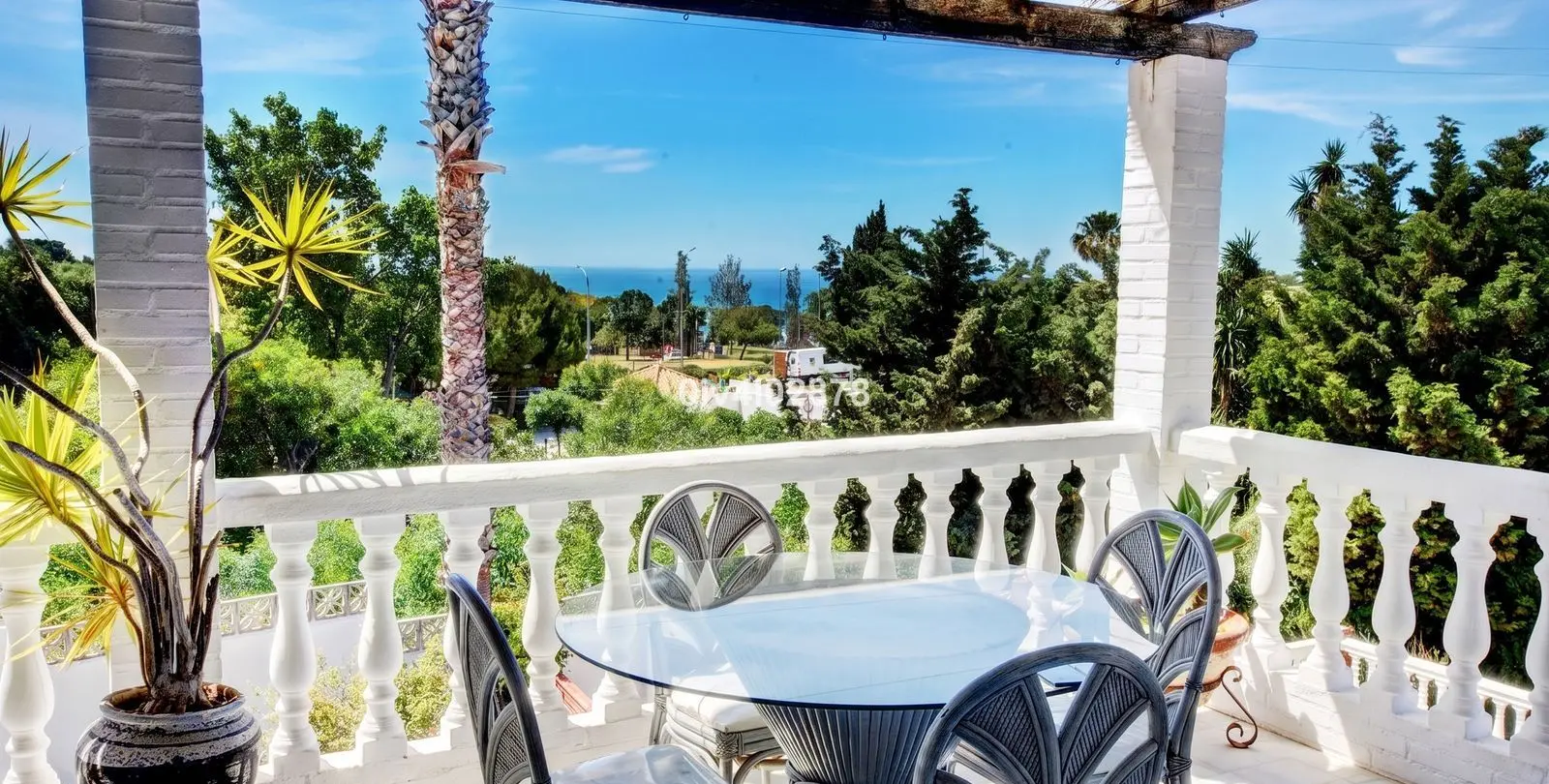 Sale of detached villa in La Capellania 11