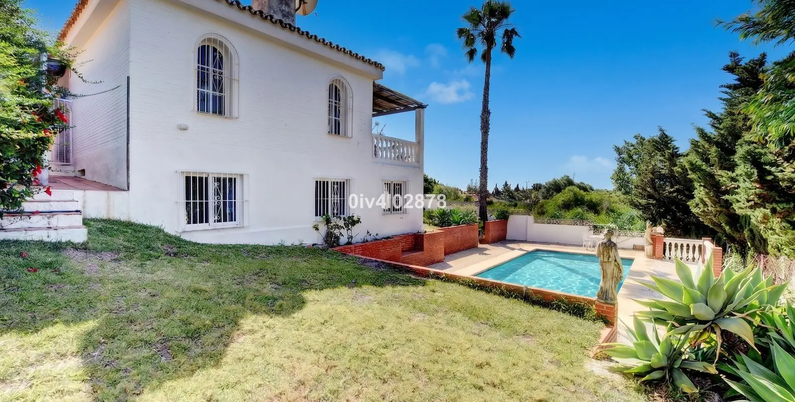 Sale of detached villa in La Capellania 35