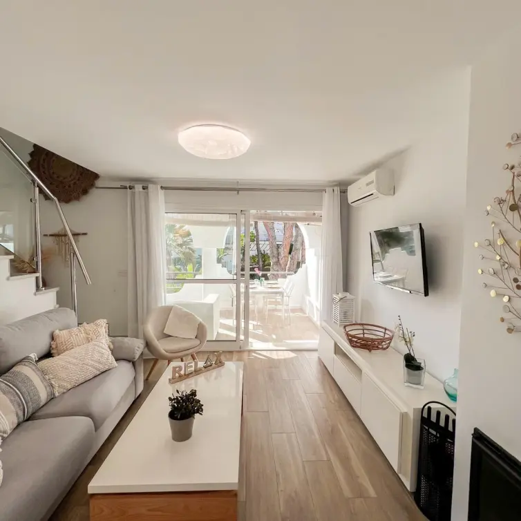 Продажа двухуровневых апартаментов в Reserva de Marbella
