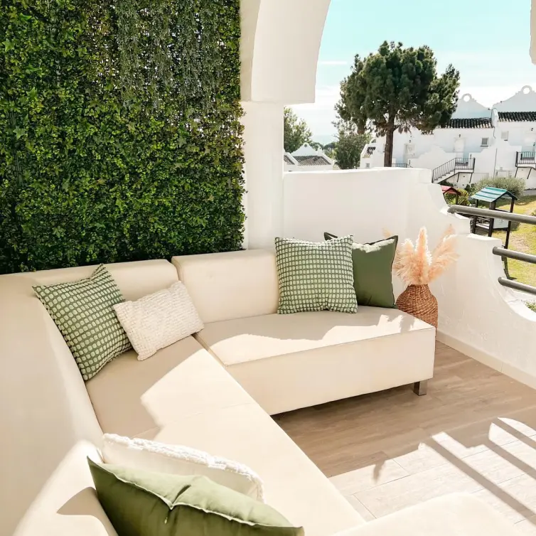 Продажа двухуровневых апартаментов в Reserva de Marbella