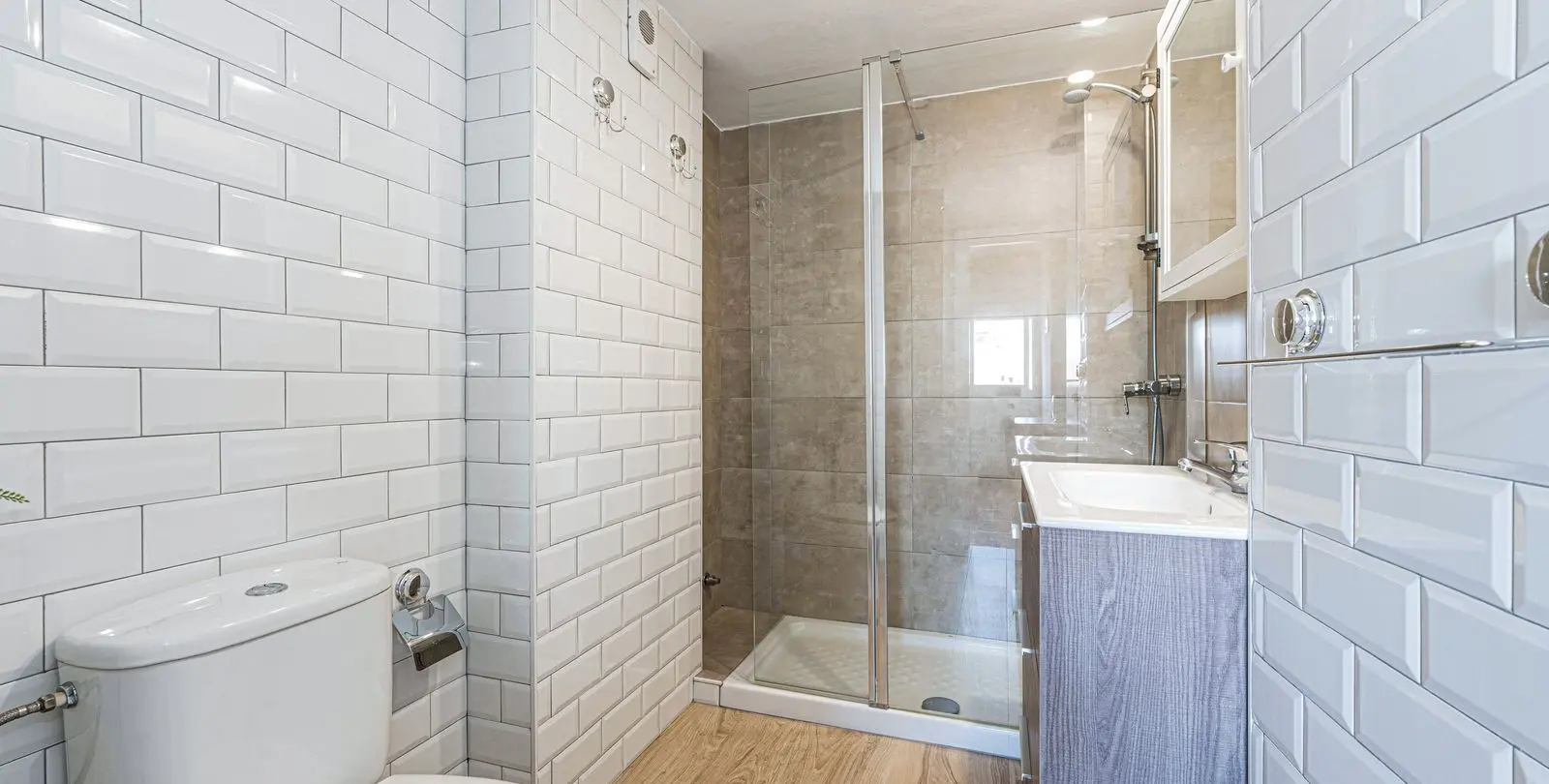 Venta de apartamento en planta media en Fuengirola 4