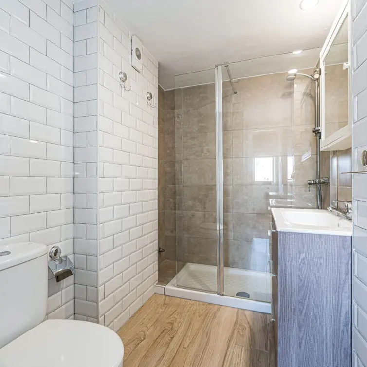 Venta de apartamento en planta media en Fuengirola