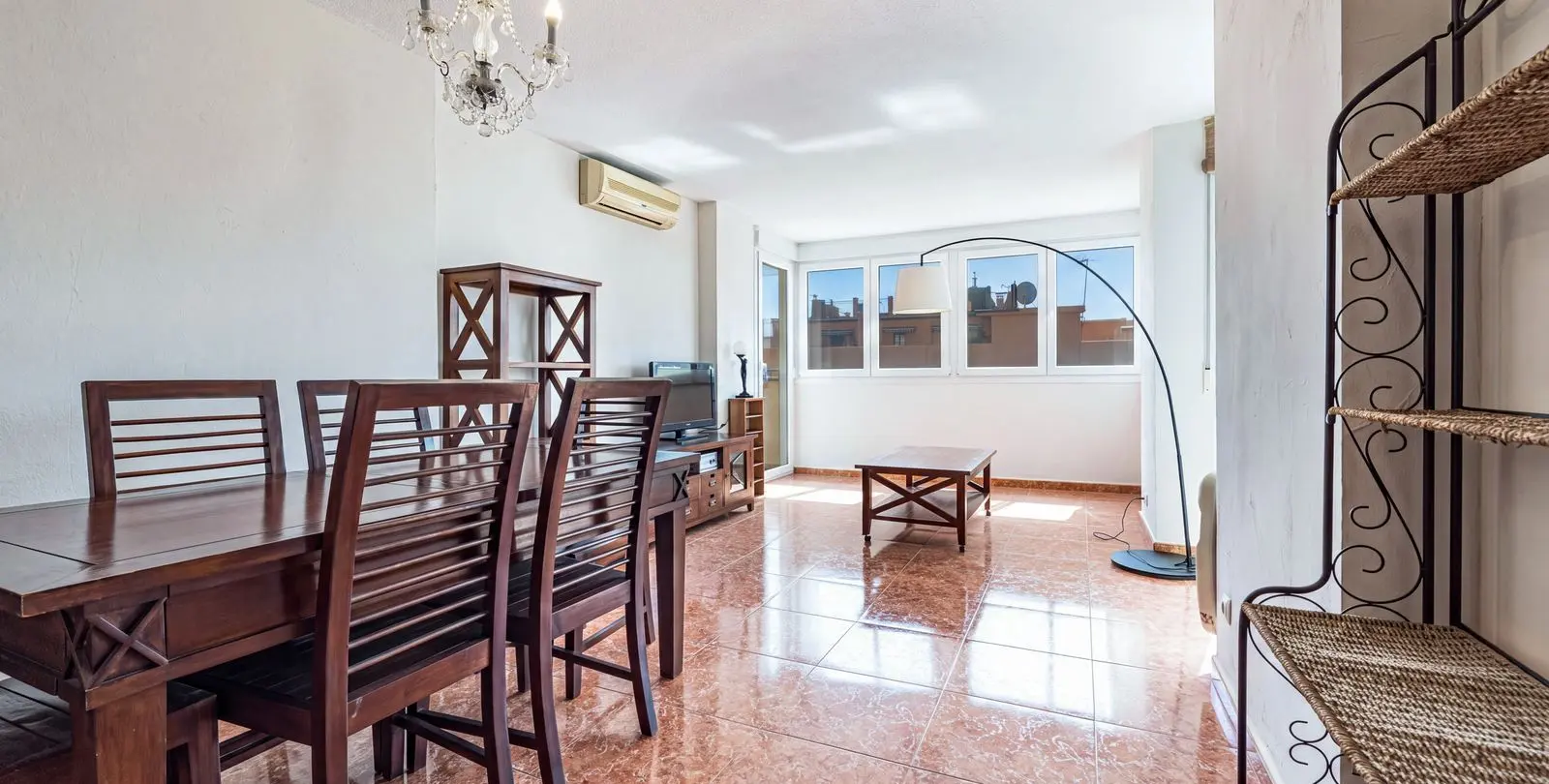Venta de apartamento en planta media en Fuengirola 5