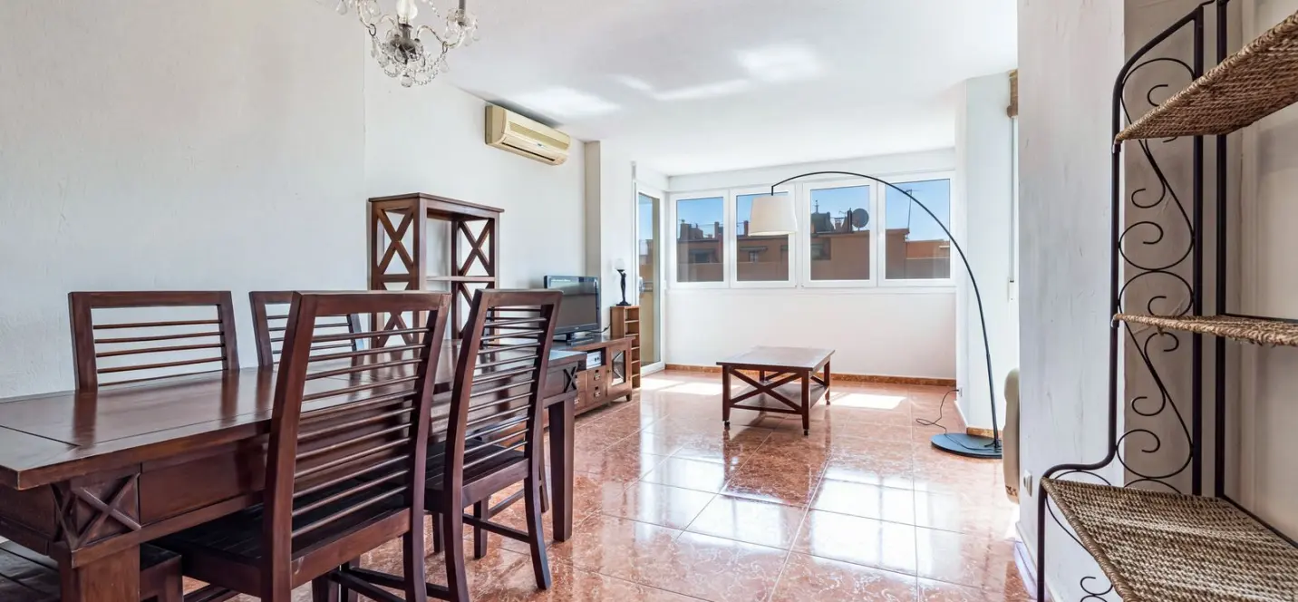 Venta de apartamento en planta media en Fuengirola 4