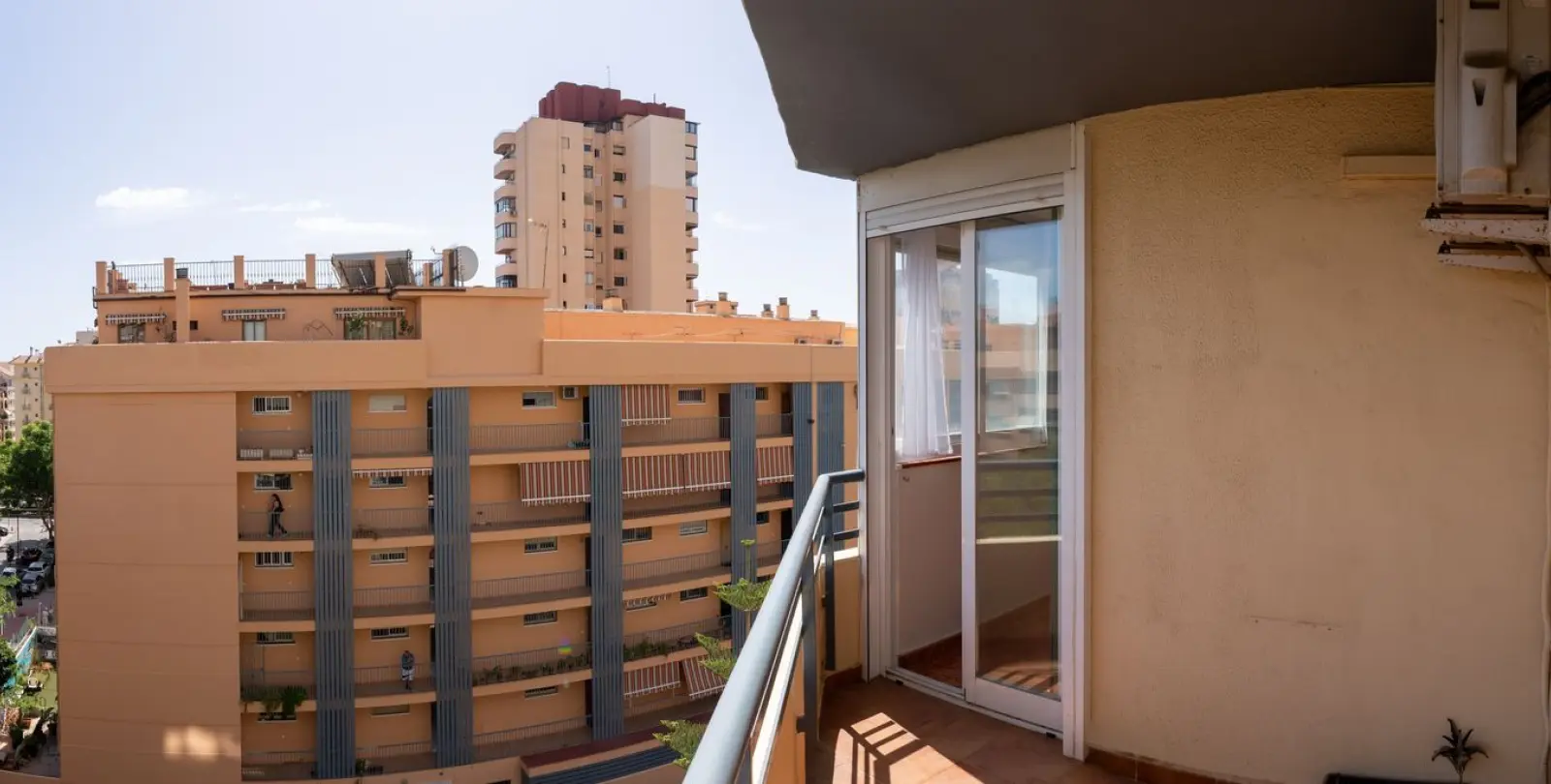 Venta de apartamento en planta media en Fuengirola 10