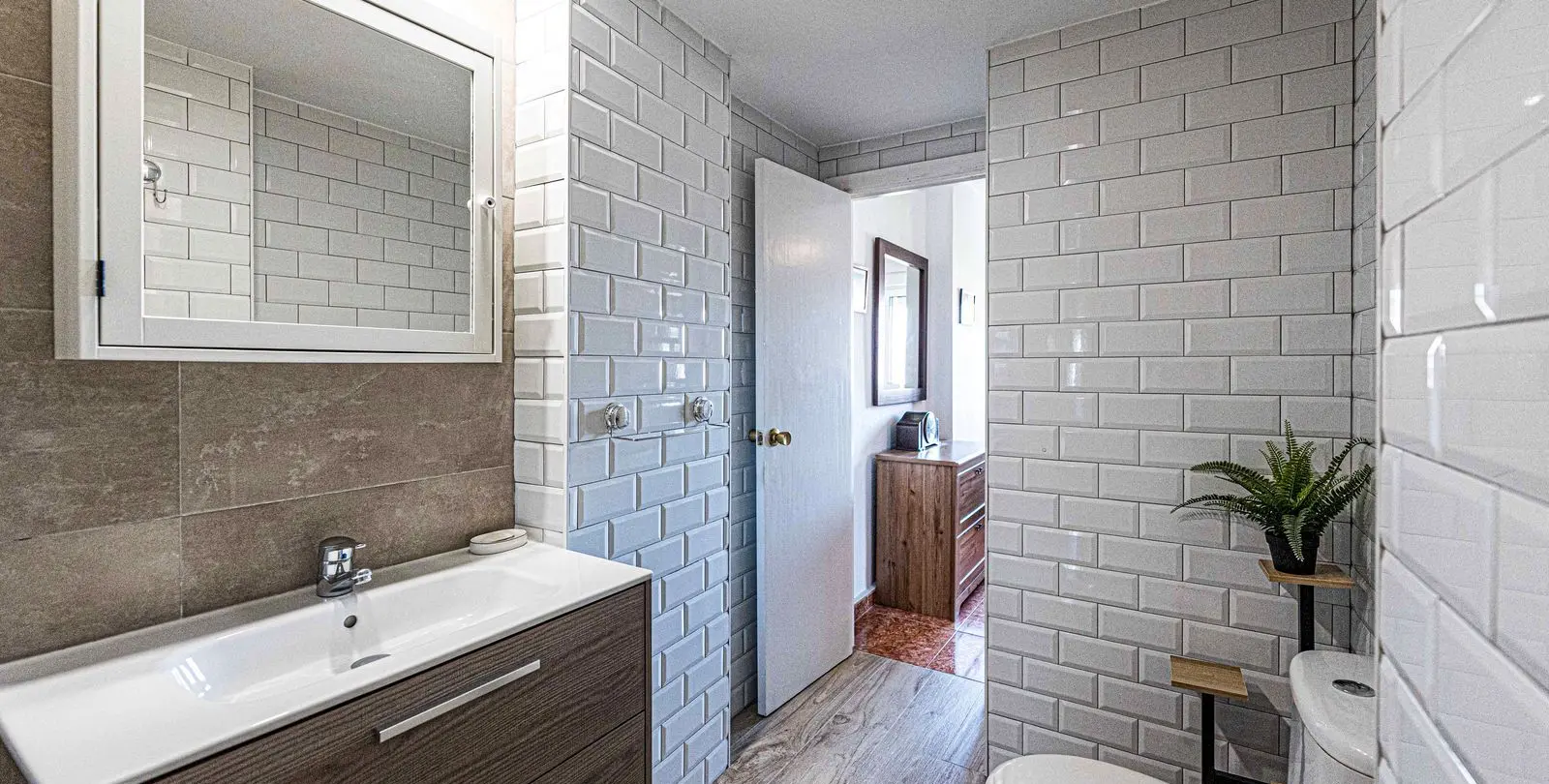 Venta de apartamento en planta media en Fuengirola 28