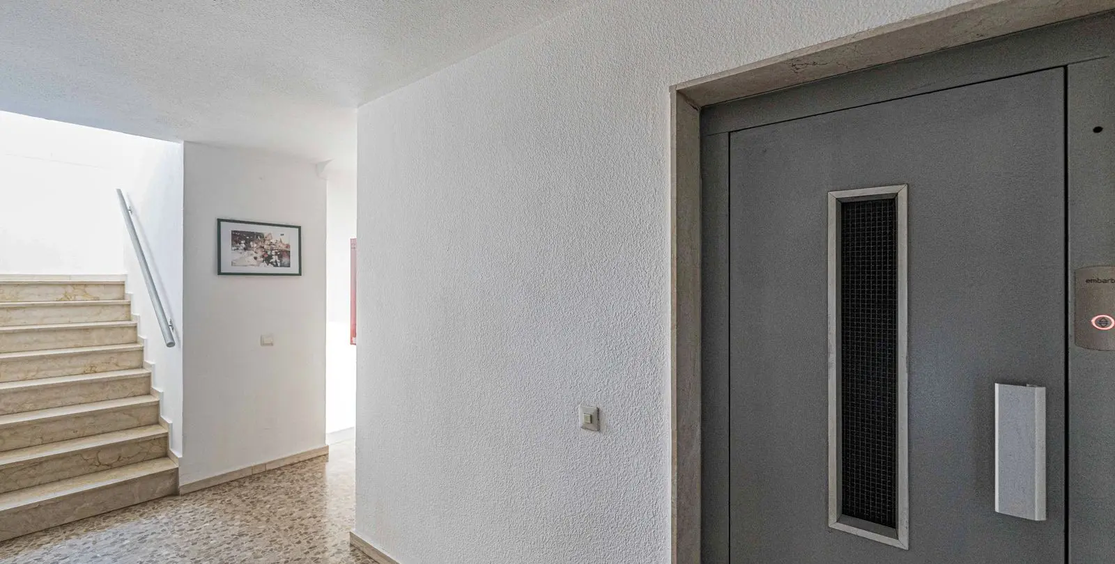 Venta de apartamento en planta media en Fuengirola 35