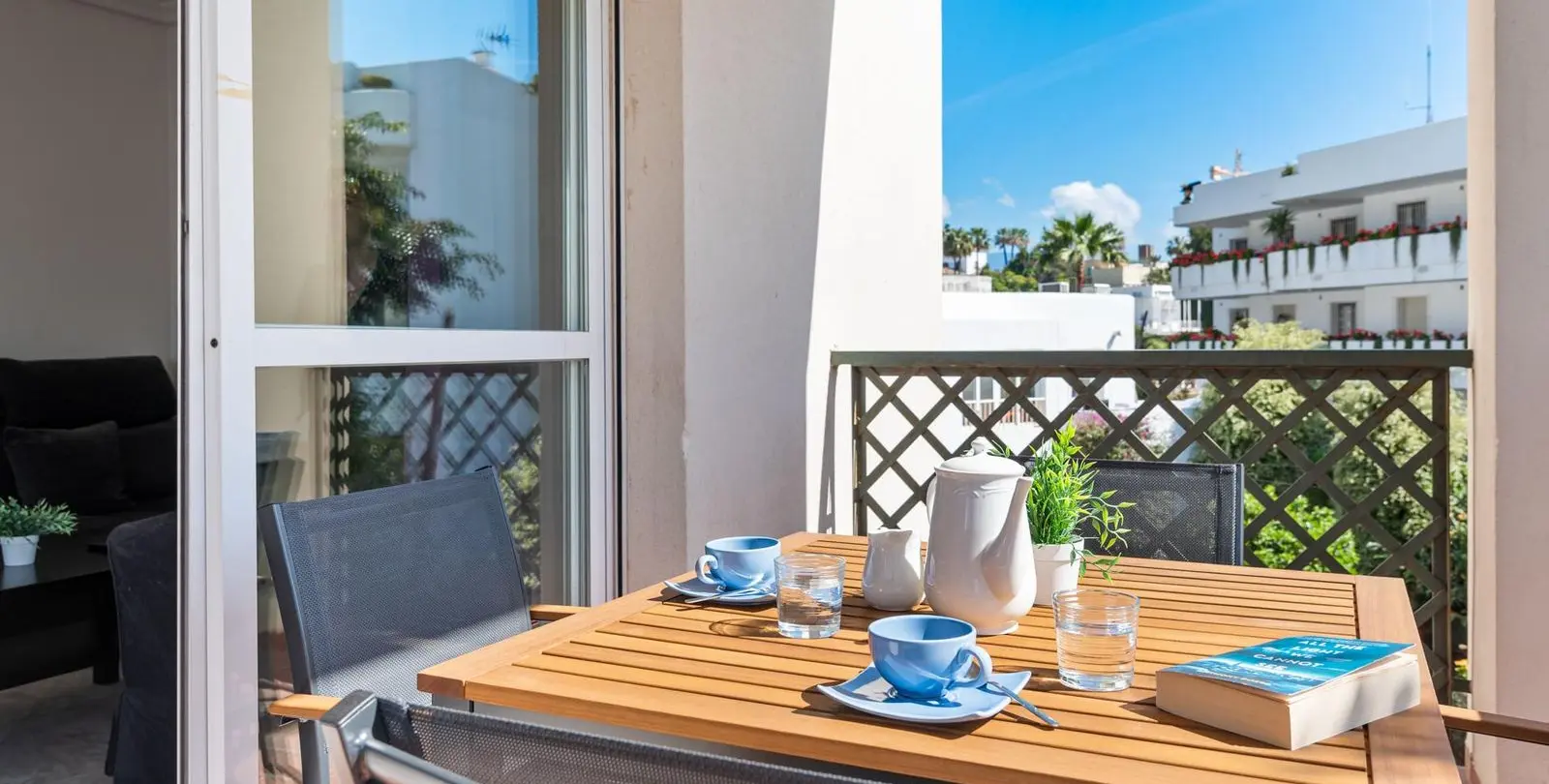 Venta de apartamento en planta media en Marbella 8
