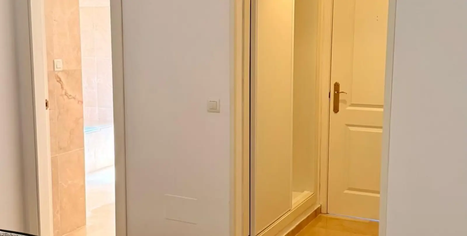 Sale of ground floor apartment in Elviria 13