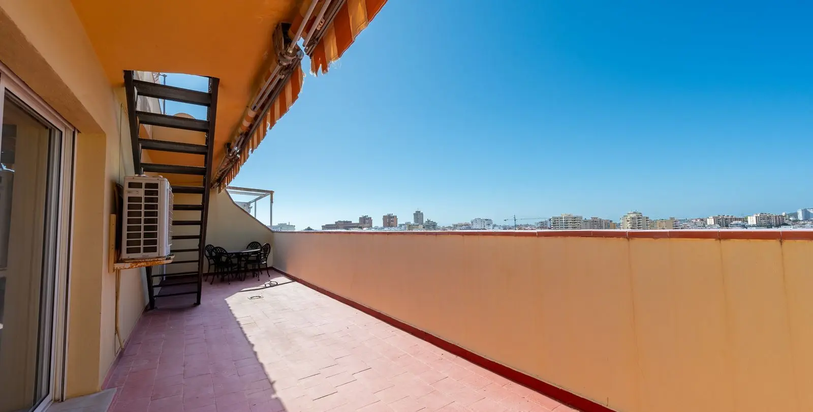 Venta de ático en Fuengirola 15