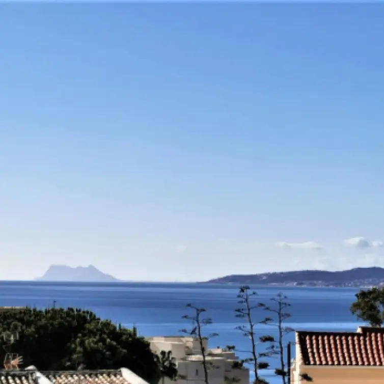 Venta de adosado en Estepona