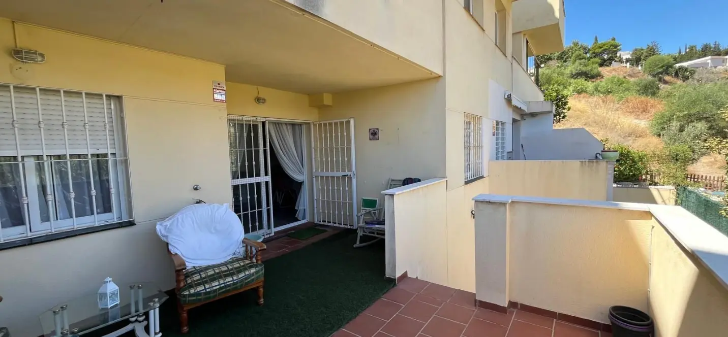 Venta de apartamento en planta baja en Fuengirola 2