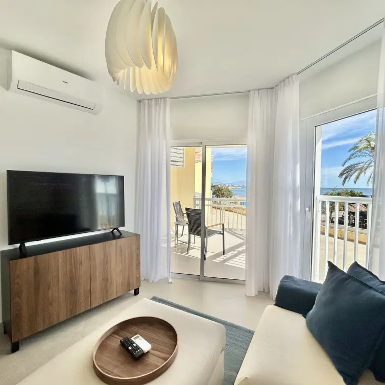 Venta de apartamento en planta media en Fuengirola