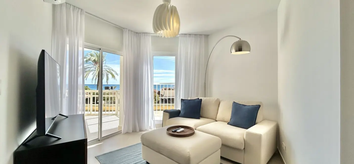 Venta de apartamento en planta media en Fuengirola 3