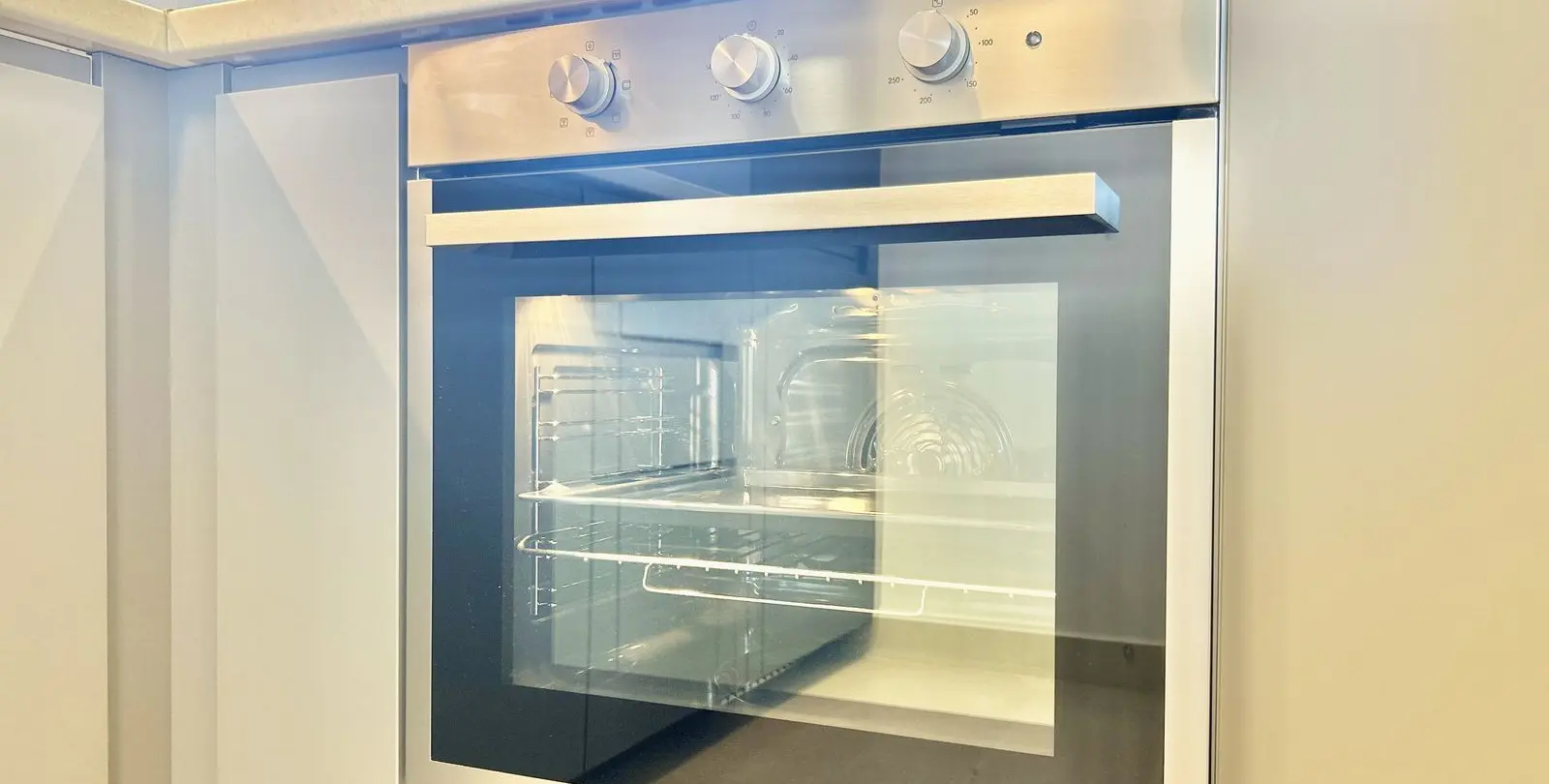 Venta de apartamento en planta media en Fuengirola 11