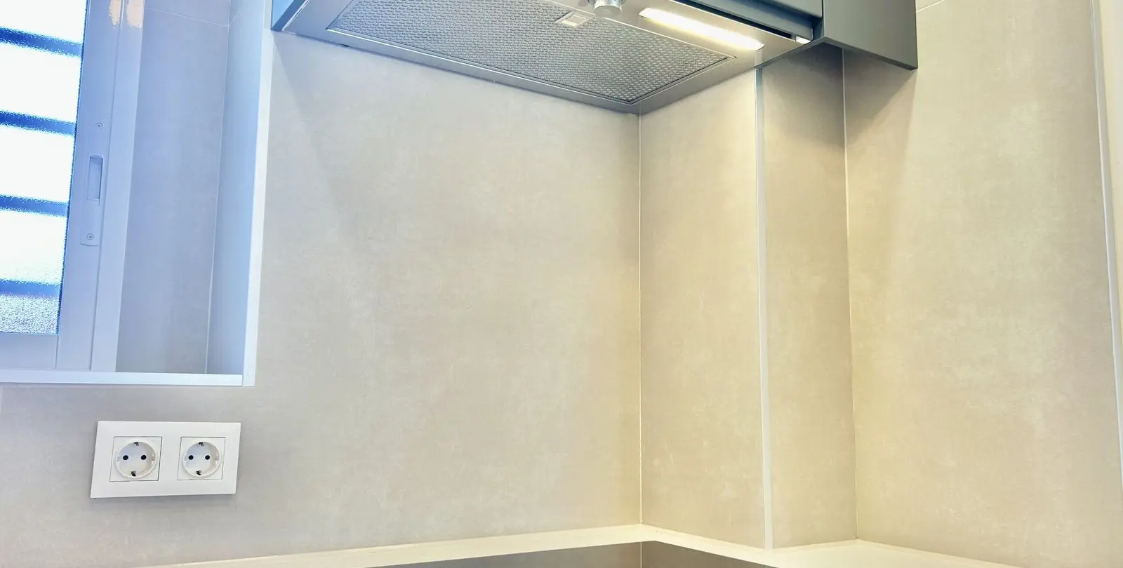 Venta de apartamento en planta media en Fuengirola 13