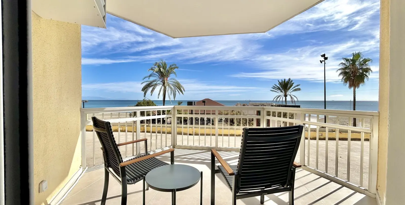 Venta de apartamento en planta media en Fuengirola 33
