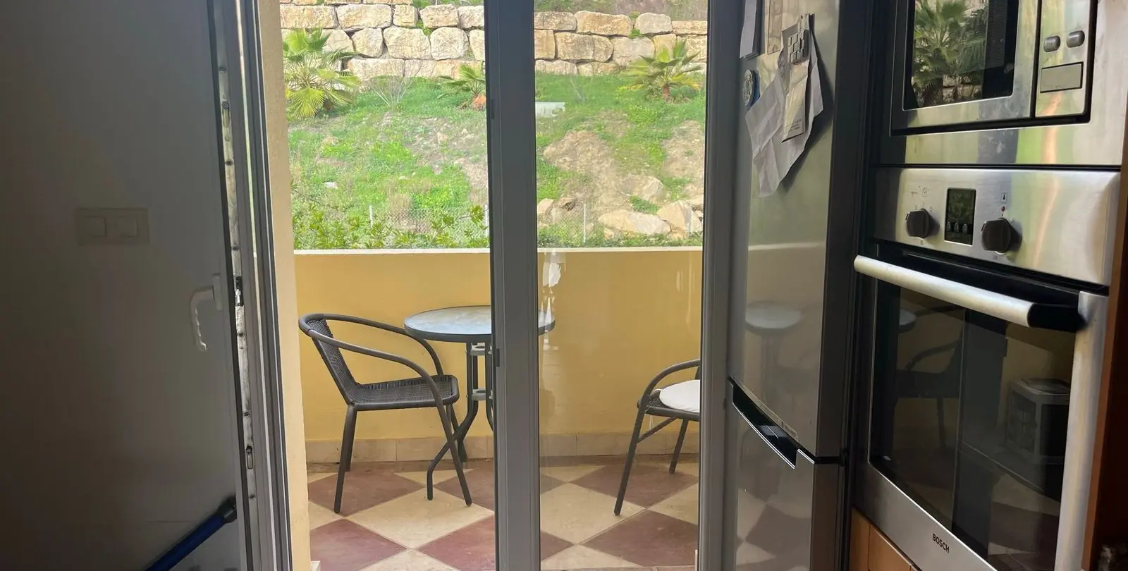 Sale of middle floor apartment in Casares Playa 17