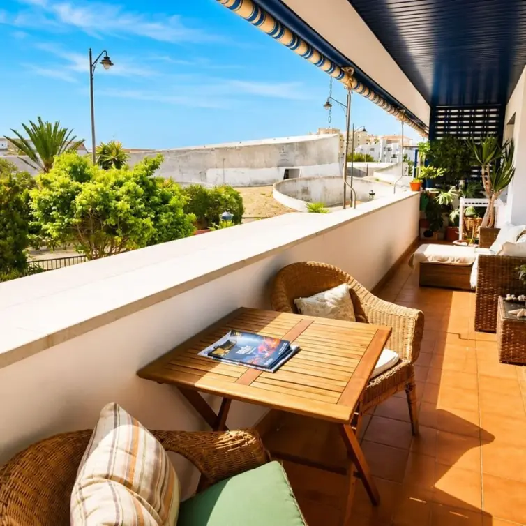 Sale of ground floor apartment in Estepona