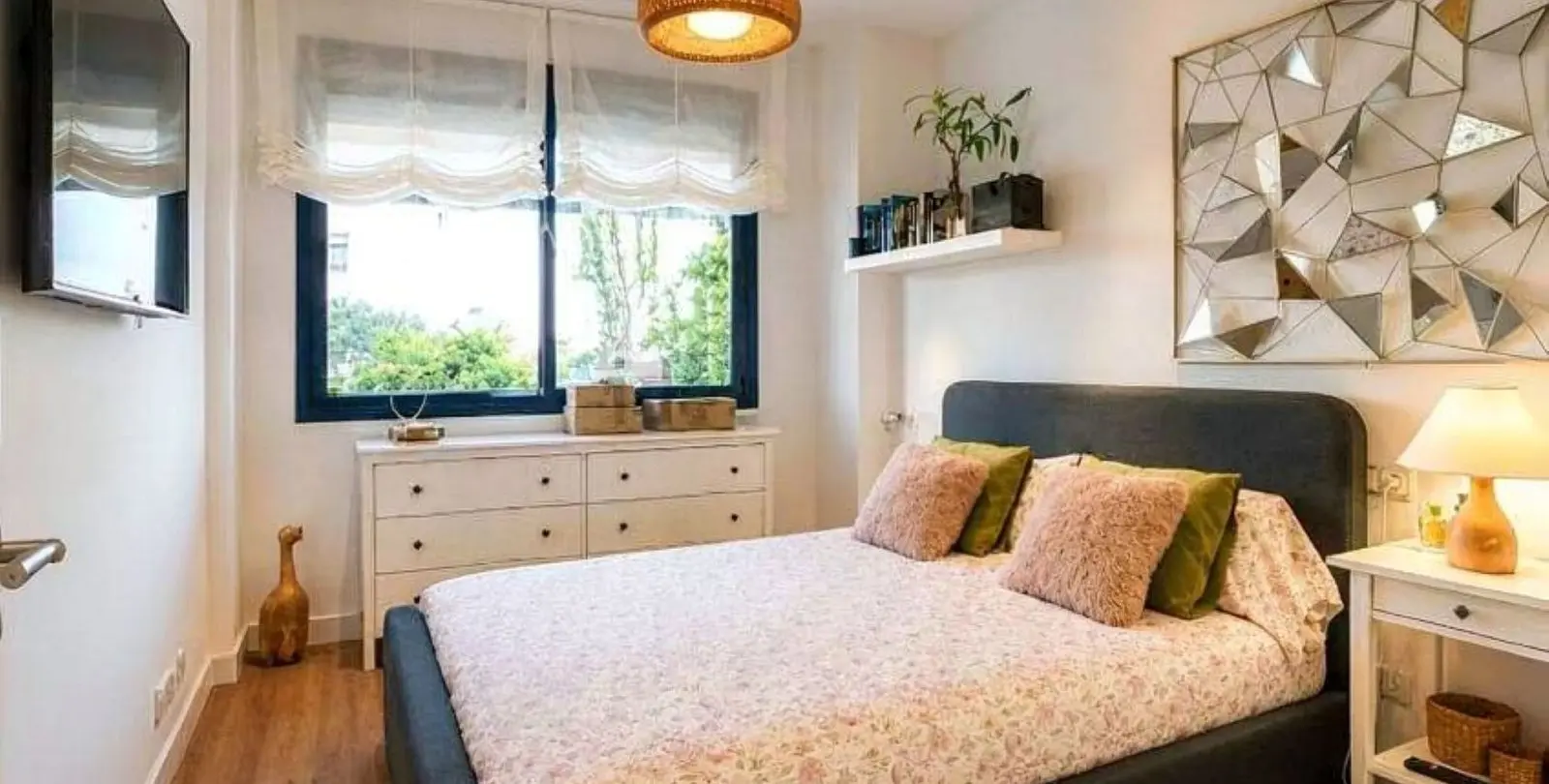 Sale of ground floor apartment in Estepona 4