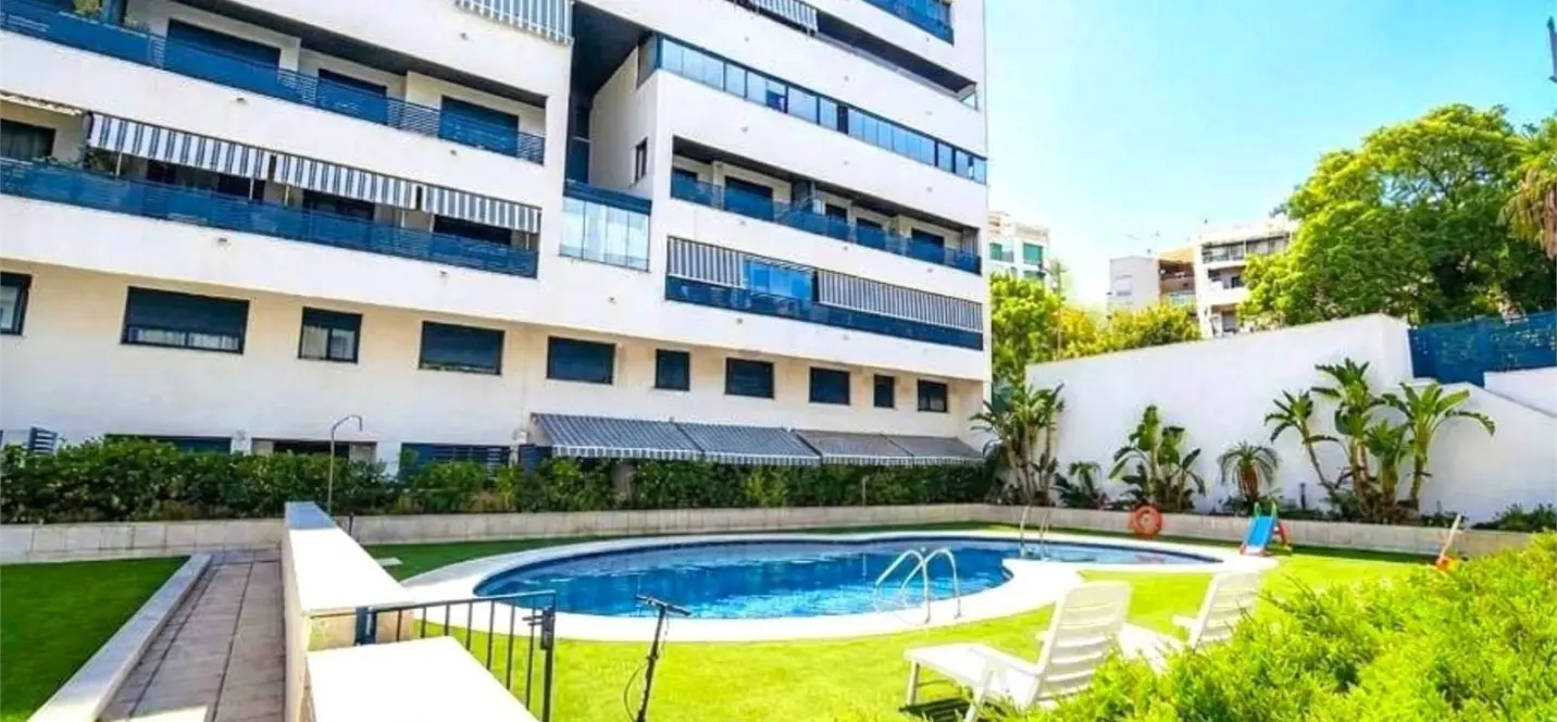 Sale of ground floor apartment in Estepona 4