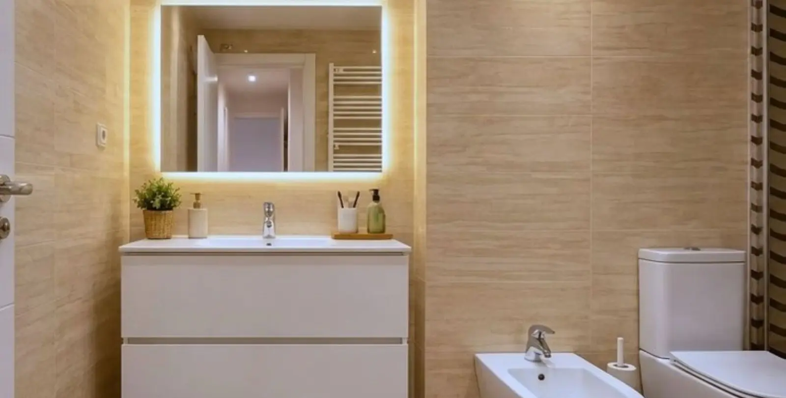 Sale of ground floor apartment in Estepona 15