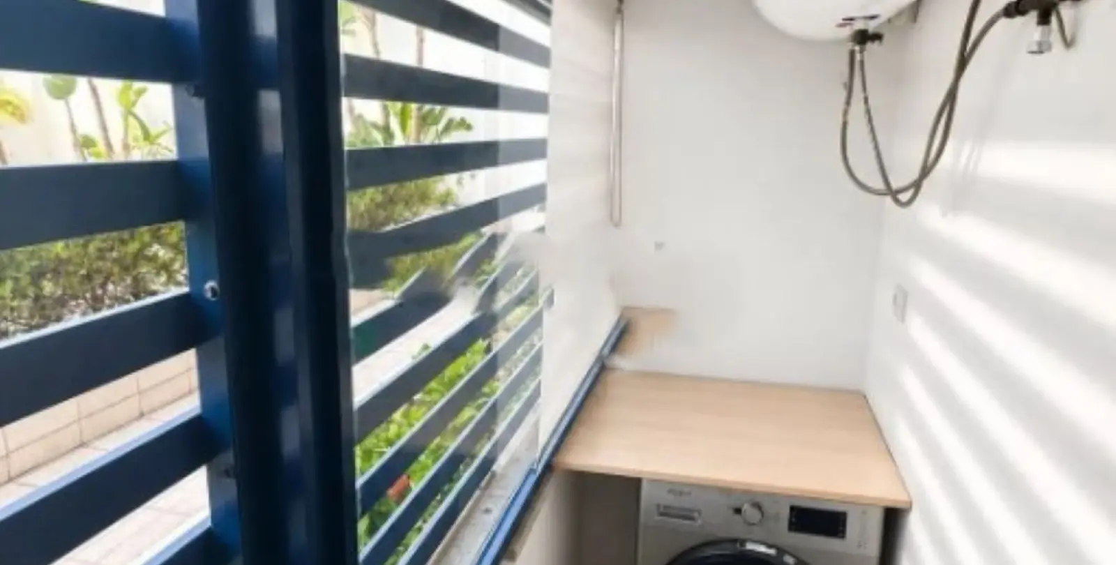 Sale of ground floor apartment in Estepona 18