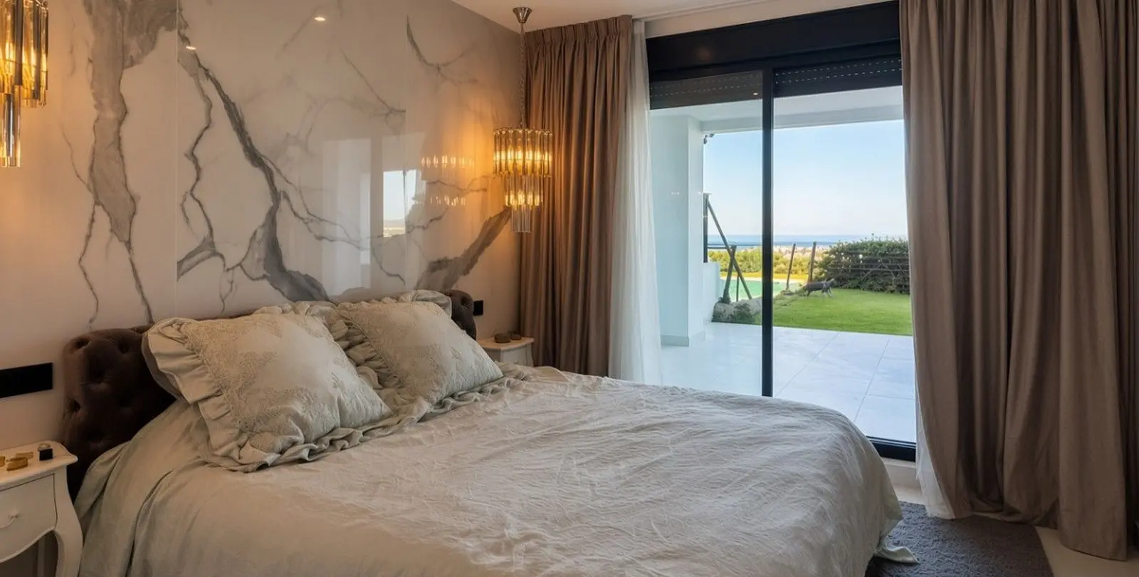 Sale of ground floor apartment in Estepona 8