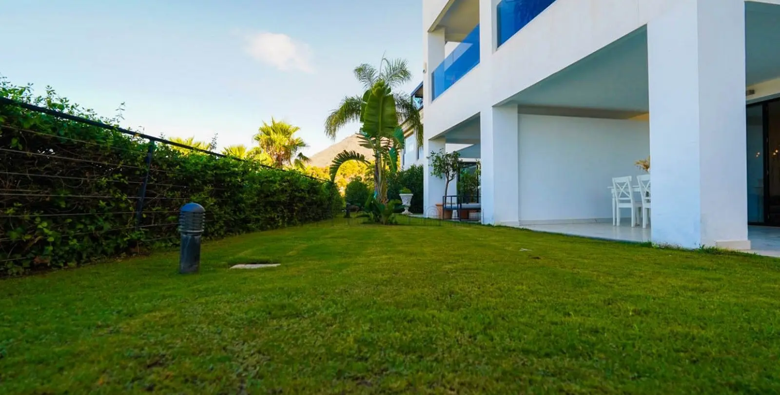 Sale of ground floor apartment in Estepona 25