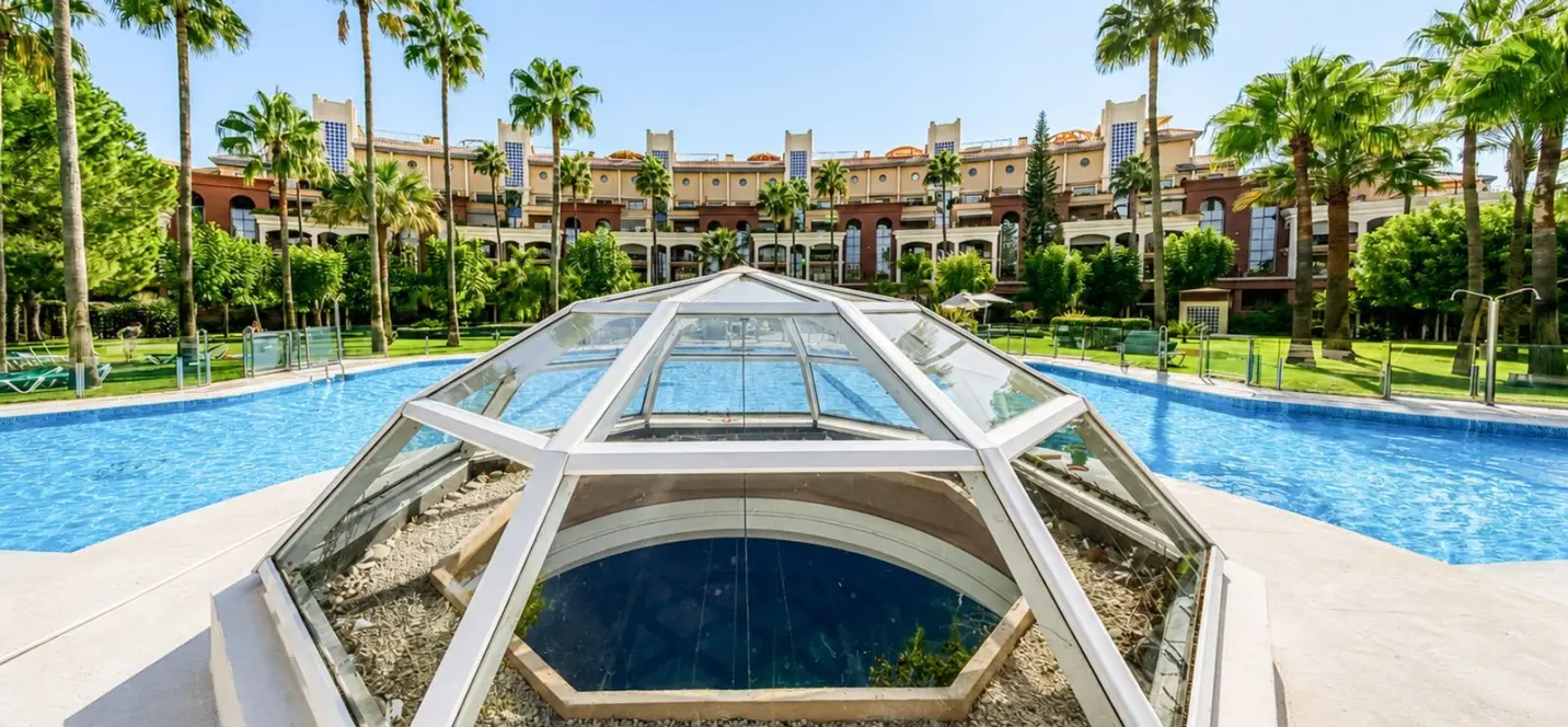 Sale of middle floor apartment in Benalmadena 0