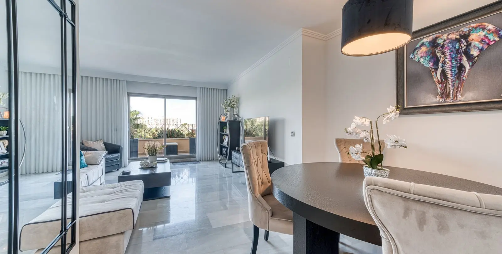 Sale of middle floor apartment in Benalmadena 4