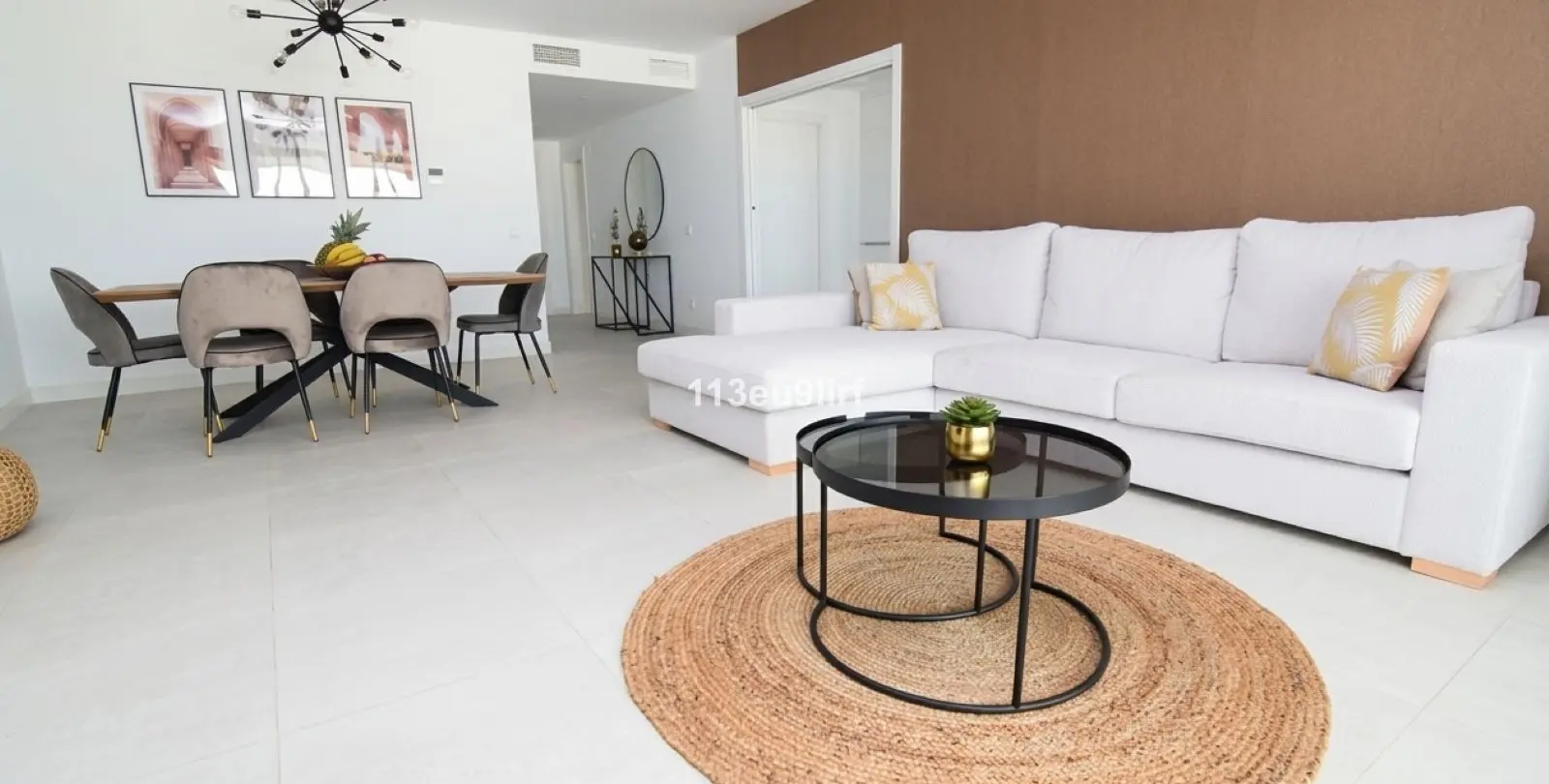 Venta de apartamento en planta baja en Estepona 3
