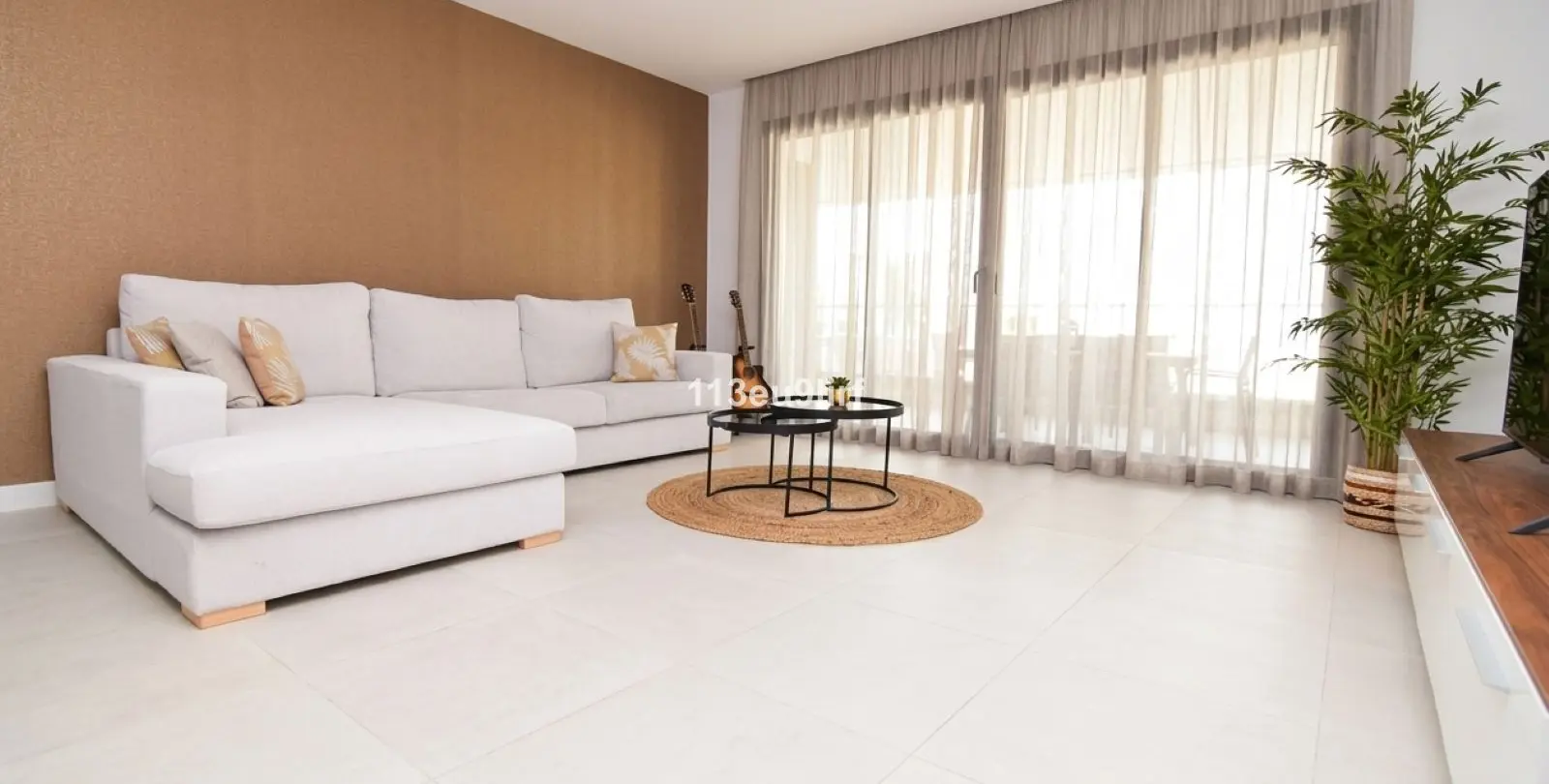 Venta de apartamento en planta baja en Estepona 5