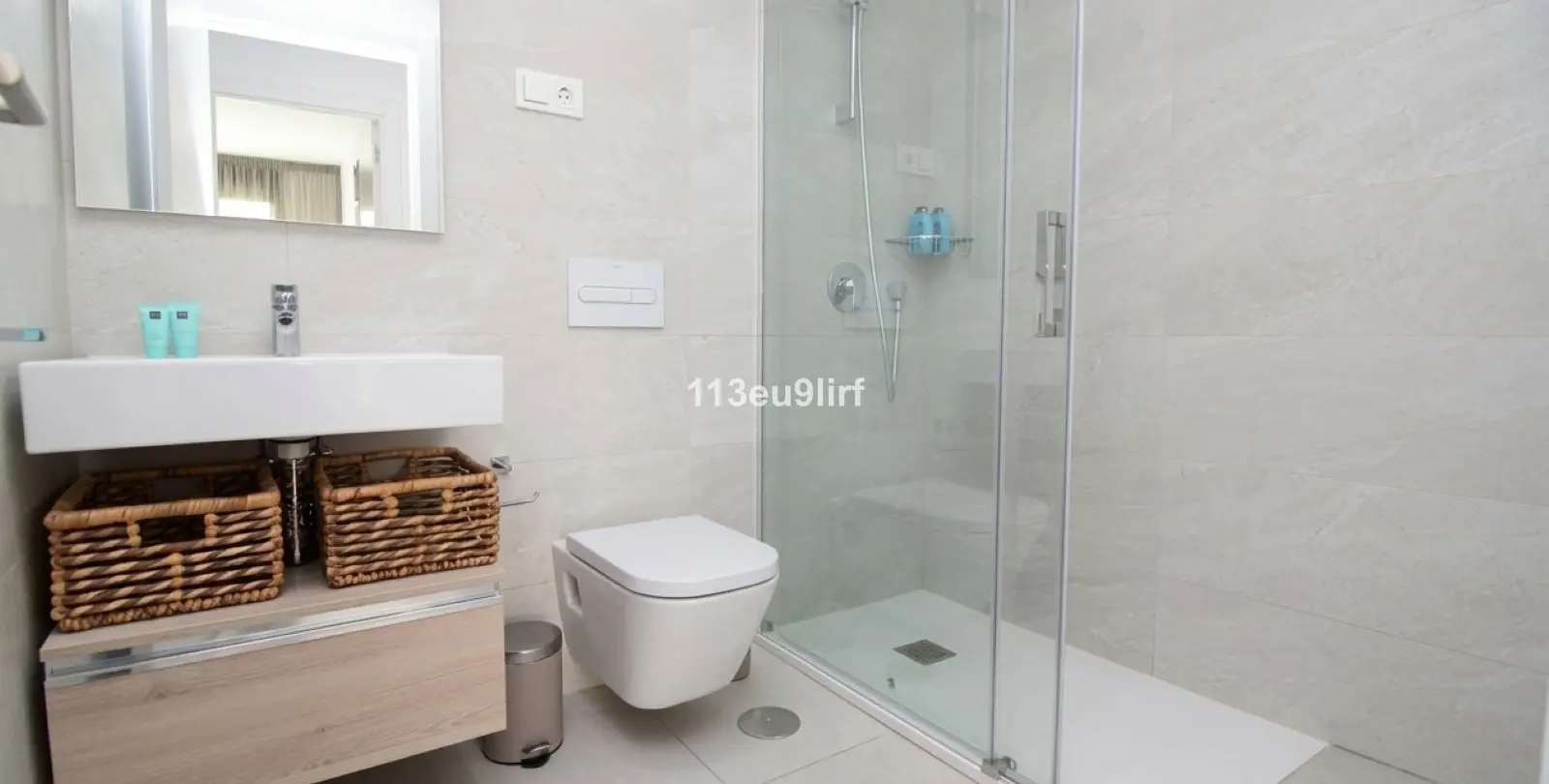 Venta de apartamento en planta baja en Estepona 22