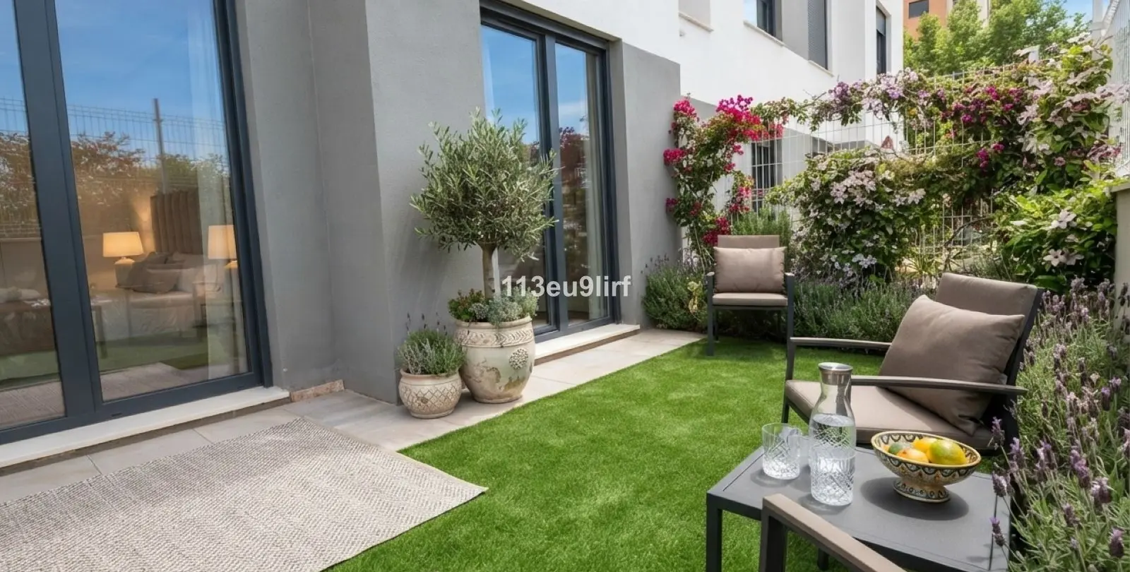 Venta de apartamento en planta baja en Estepona 25