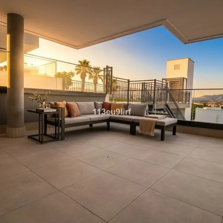 Sale of ground floor apartment in Estepona