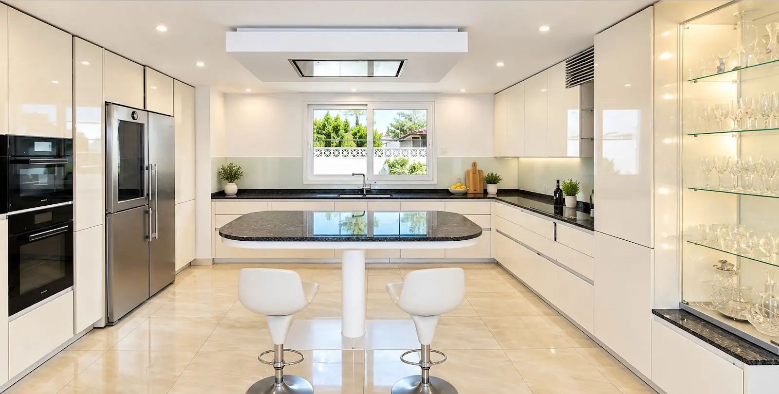 Venta de villa independiente en El Rosario 7