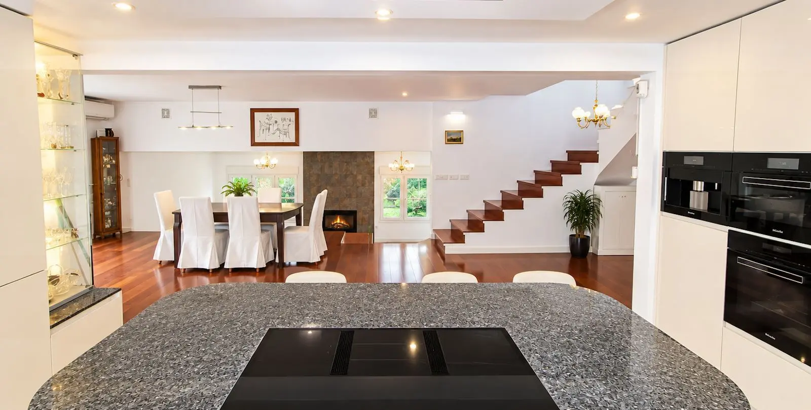 Venta de villa independiente en El Rosario 9