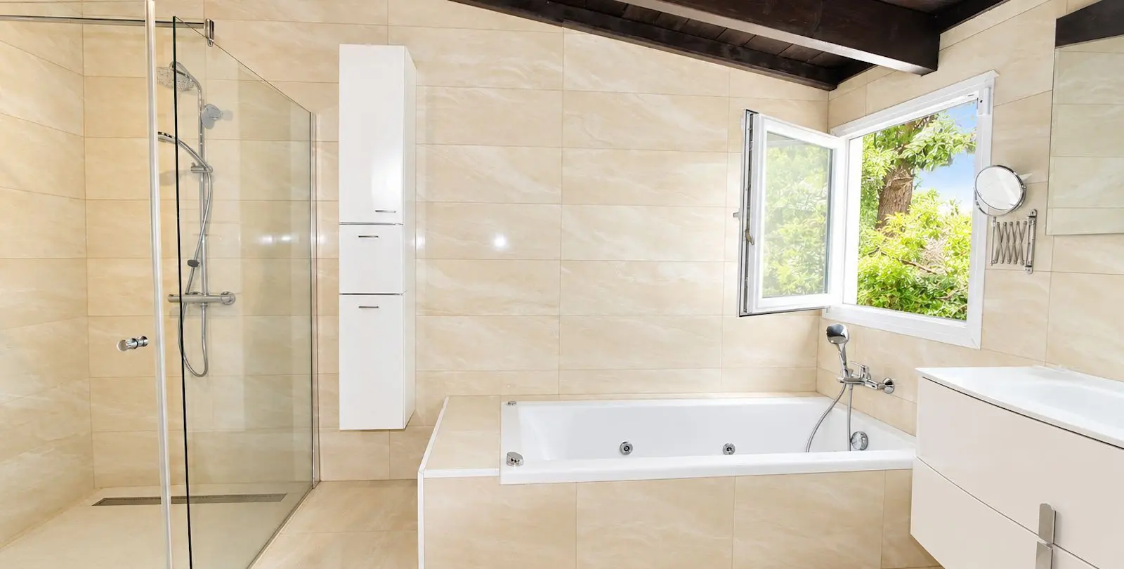 Venta de villa independiente en El Rosario 28