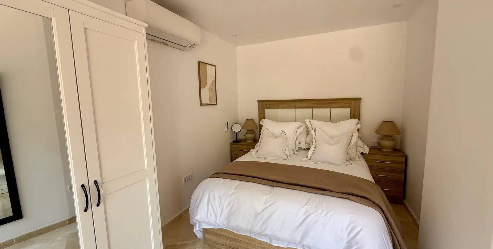 Sale of penthouse duplex in Elviria 12