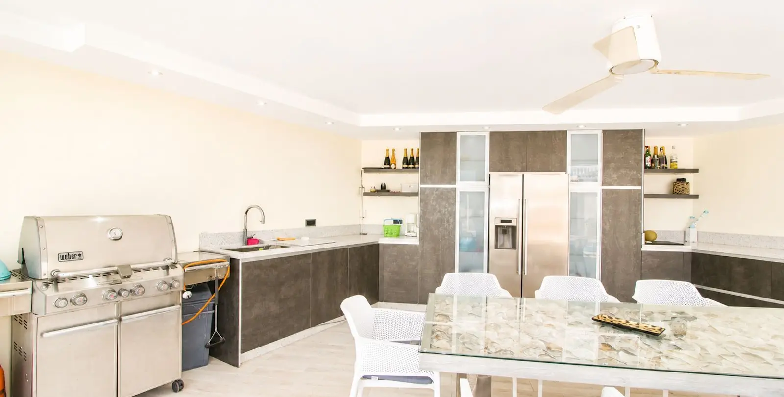 Продажа  отдельно стоящей виллы в Elviria 34