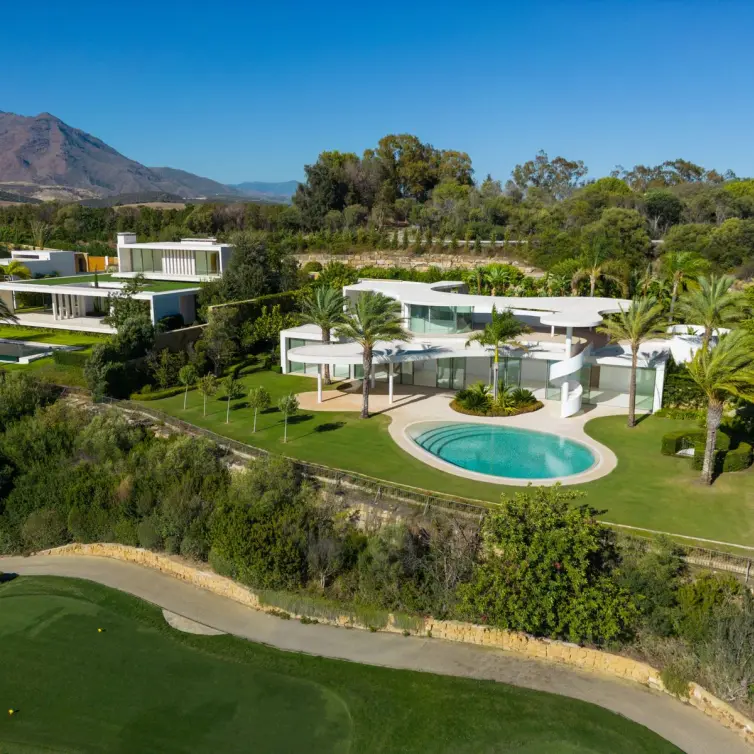 Venta de villa independiente en Casares