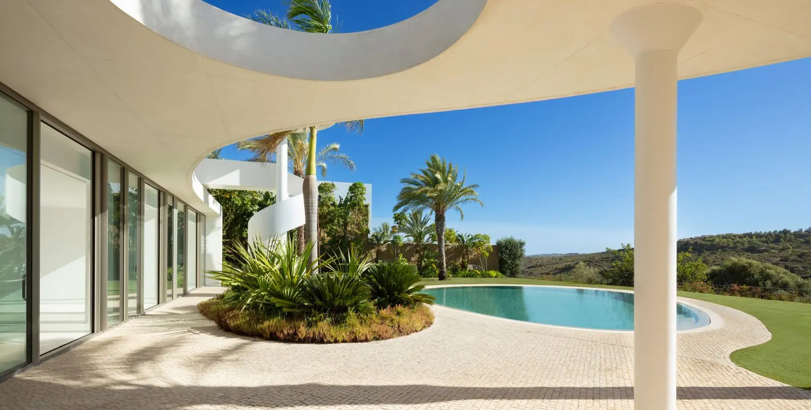 Venta de villa independiente en Casares 11