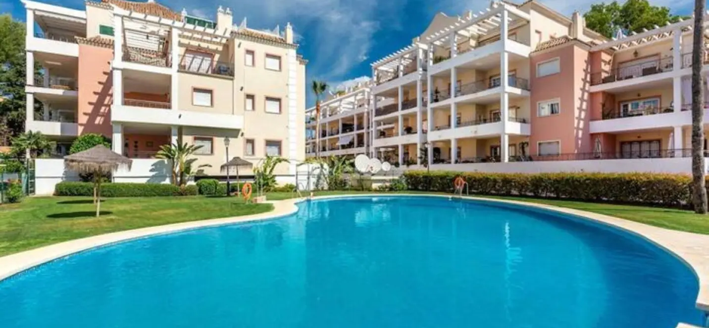 Alquiler a largo plazo de ático dúplex en Alora 1