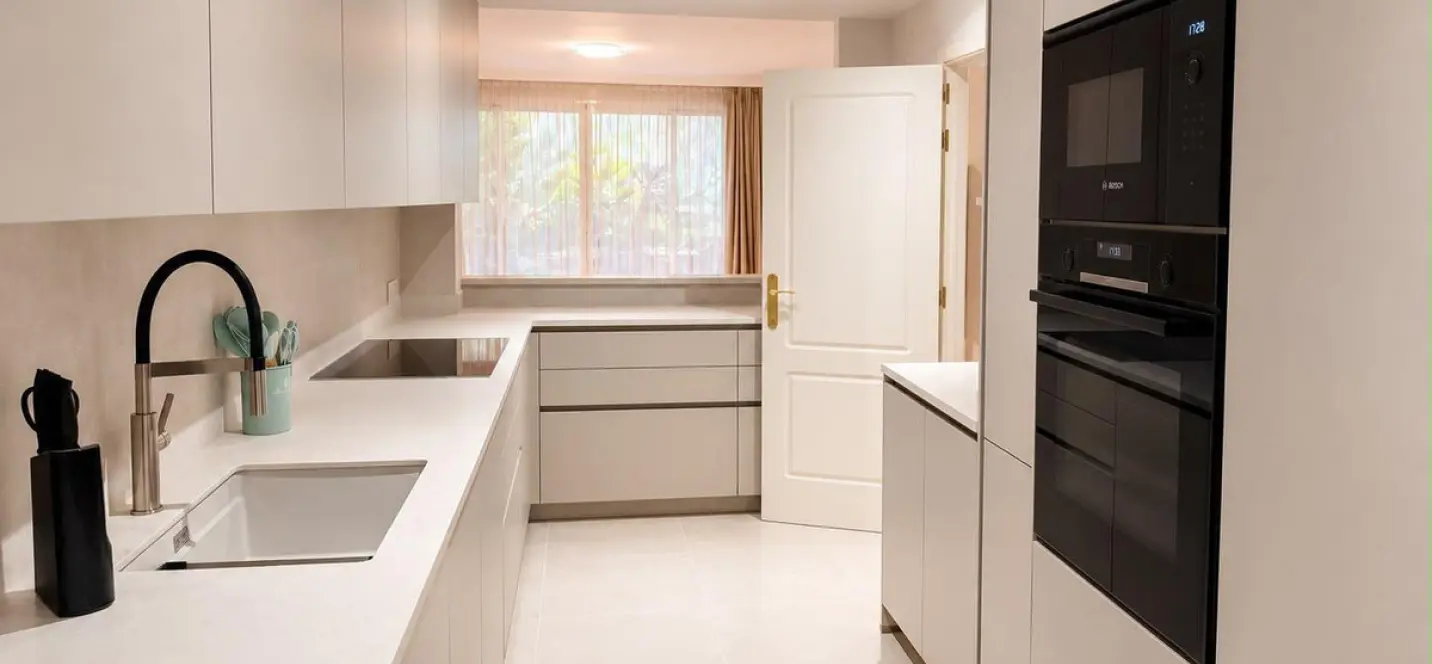 Alquiler a largo plazo de apartamento en planta baja en San Pedro de Alcántara 0