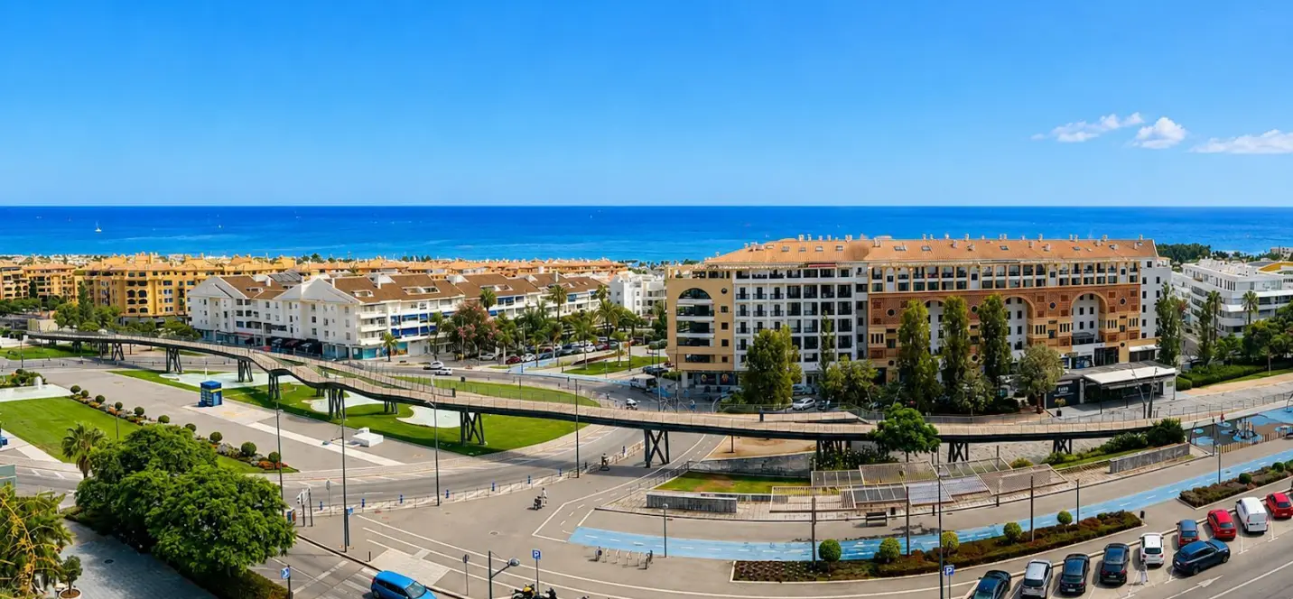 Venta de apartamento en planta media en San Pedro de Alcántara 0