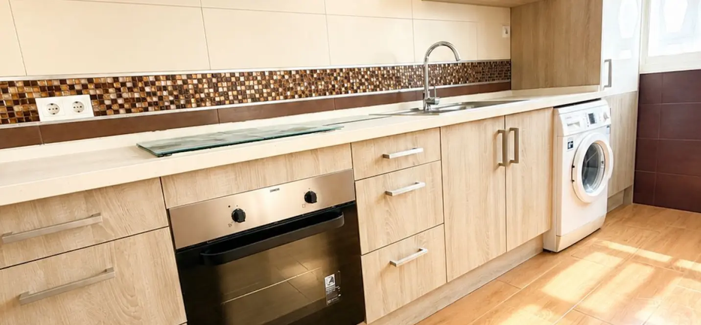 Venta de apartamento en planta media en San Pedro de Alcántara 3