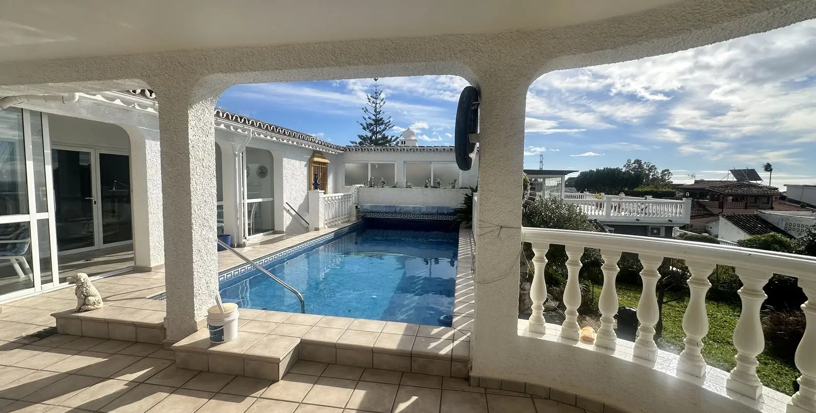Venta de villa independiente en Calahonda 32